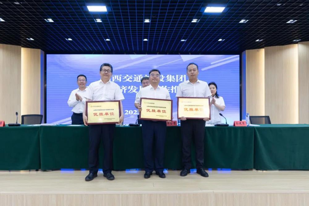 640 (2).jpg 640 (2).jpg